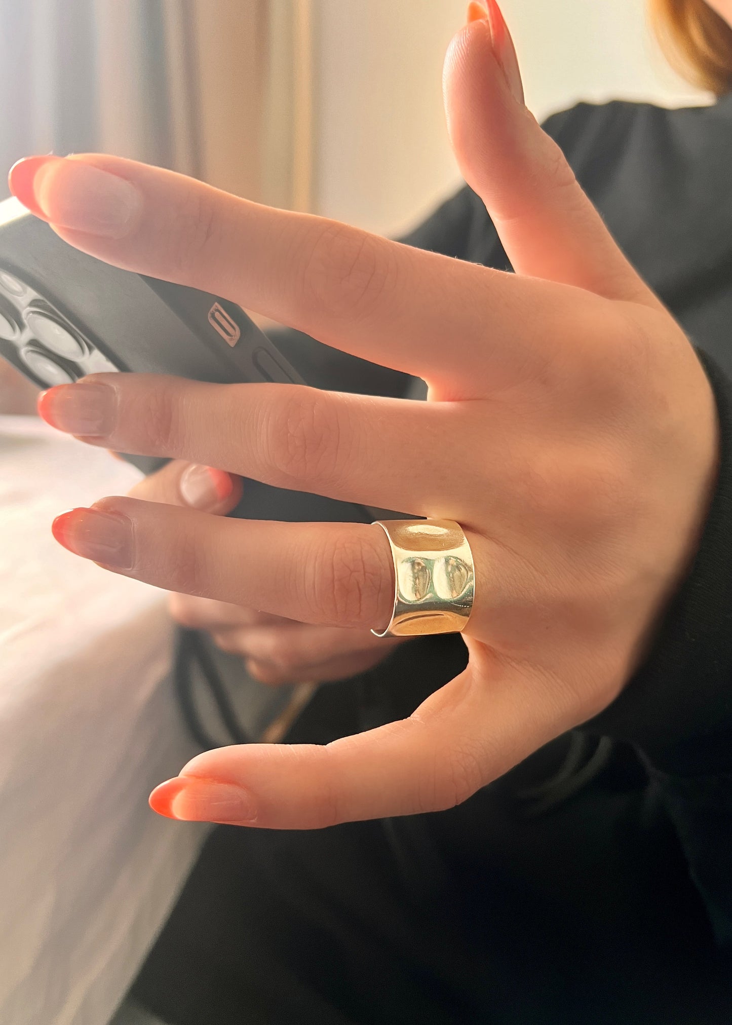 Hey Waves Ring